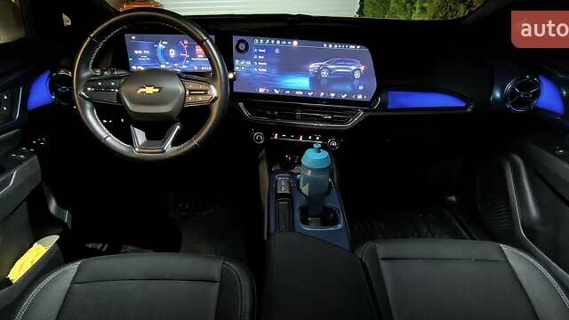 Белый Шевроле Equinox EV, объемом двигателя 0 л и пробегом 11 тыс. км за 31000 $, фото 29 на Automoto.ua