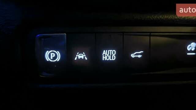 Белый Шевроле Equinox EV, объемом двигателя 0 л и пробегом 11 тыс. км за 31000 $, фото 38 на Automoto.ua