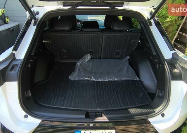 Белый Шевроле Equinox EV, объемом двигателя 0 л и пробегом 11 тыс. км за 31000 $, фото 19 на Automoto.ua