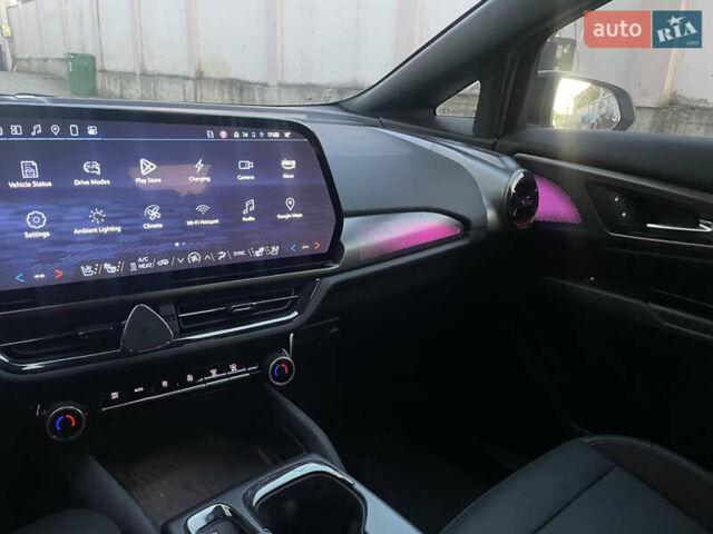 Белый Шевроле Equinox EV, объемом двигателя 0 л и пробегом 11 тыс. км за 30999 $, фото 47 на Automoto.ua