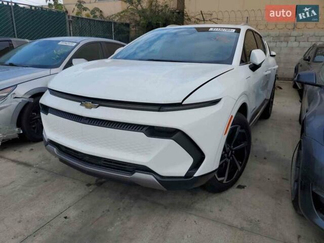 Белый Шевроле Equinox EV, объемом двигателя 0 л и пробегом 8 тыс. км за 21000 $, фото 8 на Automoto.ua