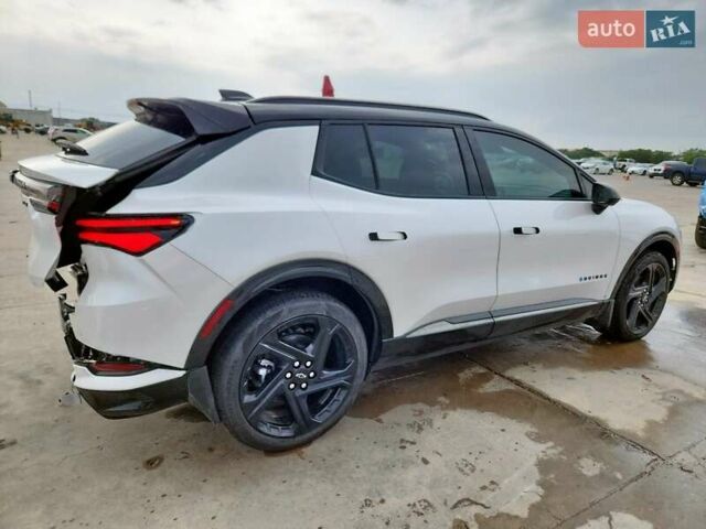 Белый Шевроле Equinox EV, объемом двигателя 0 л и пробегом 6 тыс. км за 9500 $, фото 2 на Automoto.ua