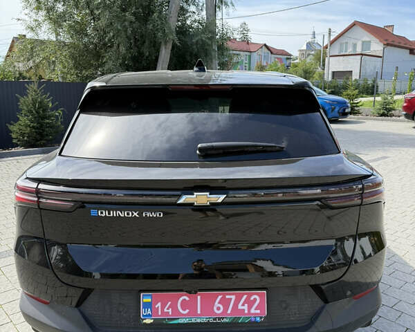 Черный Шевроле Equinox EV, объемом двигателя 0 л и пробегом 10 тыс. км за 29499 $, фото 19 на Automoto.ua