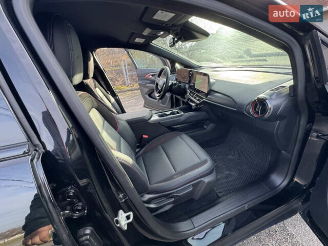 Черный Шевроле Equinox EV, объемом двигателя 0 л и пробегом 6 тыс. км за 30000 $, фото 14 на Automoto.ua