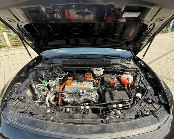 Черный Шевроле Equinox EV, объемом двигателя 0 л и пробегом 10 тыс. км за 29499 $, фото 7 на Automoto.ua