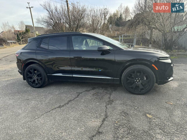 Черный Шевроле Equinox EV, объемом двигателя 0 л и пробегом 6 тыс. км за 30000 $, фото 1 на Automoto.ua