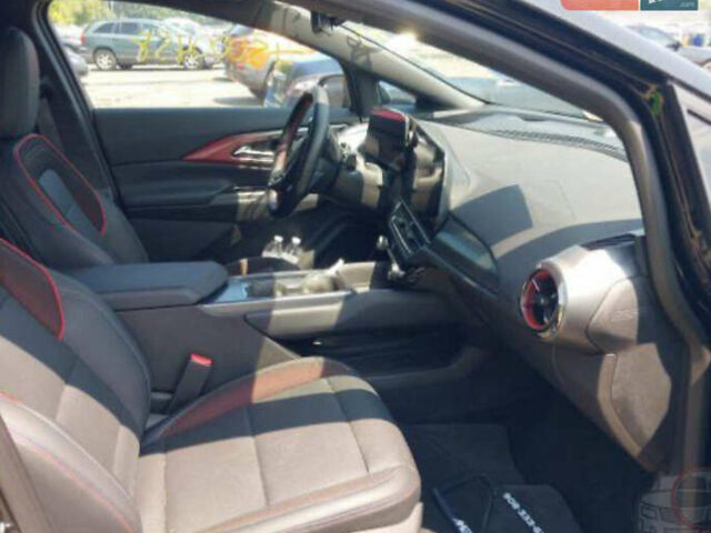 Черный Шевроле Equinox EV, объемом двигателя 0 л и пробегом 6 тыс. км за 23499 $, фото 2 на Automoto.ua