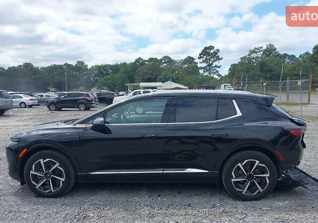 Черный Шевроле Equinox EV, объемом двигателя 0 л и пробегом 17 тыс. км за 21999 $, фото 3 на Automoto.ua