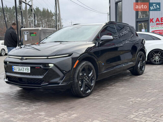 Черный Шевроле Equinox EV, объемом двигателя 0 л и пробегом 4 тыс. км за 27500 $, фото 4 на Automoto.ua