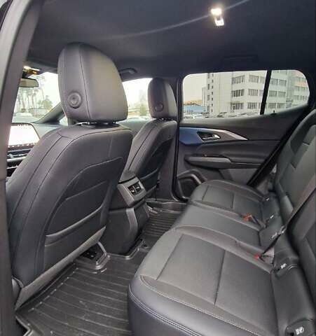 Черный Шевроле Equinox EV, объемом двигателя 0 л и пробегом 2 тыс. км за 31900 $, фото 11 на Automoto.ua