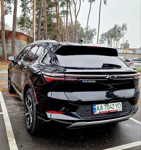 Черный Шевроле Equinox EV, объемом двигателя 0 л и пробегом 2 тыс. км за 31900 $, фото 2 на Automoto.ua