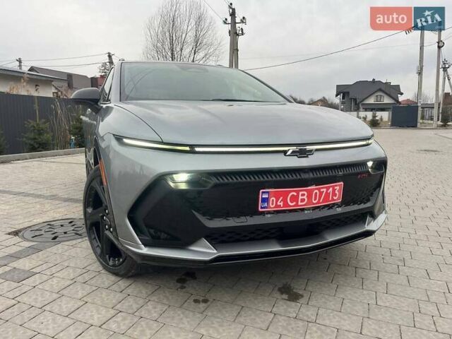 Серый Шевроле Equinox EV, объемом двигателя 0 л и пробегом 9 тыс. км за 28999 $, фото 1 на Automoto.ua