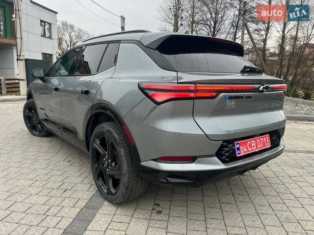 Серый Шевроле Equinox EV, объемом двигателя 0 л и пробегом 9 тыс. км за 28999 $, фото 7 на Automoto.ua