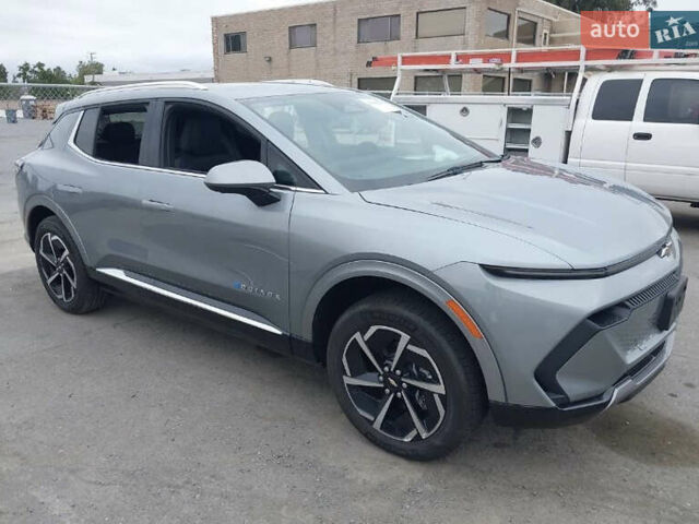 Серый Шевроле Equinox EV, объемом двигателя 0 л и пробегом 9 тыс. км за 25000 $, фото 1 на Automoto.ua