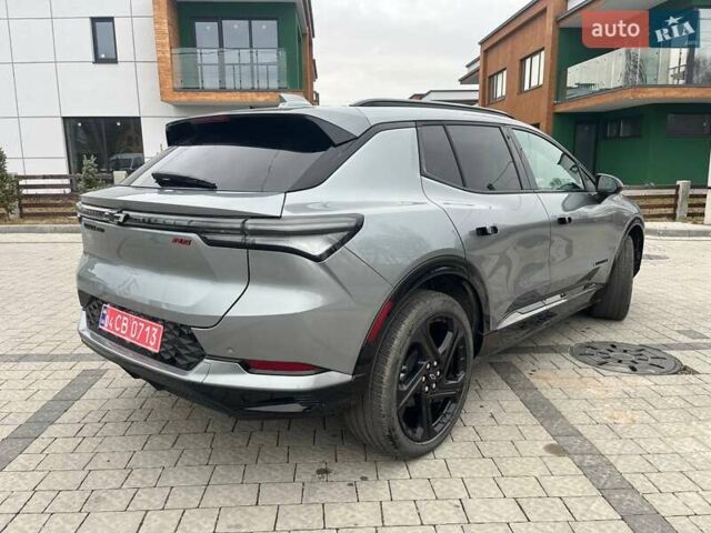 Серый Шевроле Equinox EV, объемом двигателя 0 л и пробегом 9 тыс. км за 28999 $, фото 5 на Automoto.ua