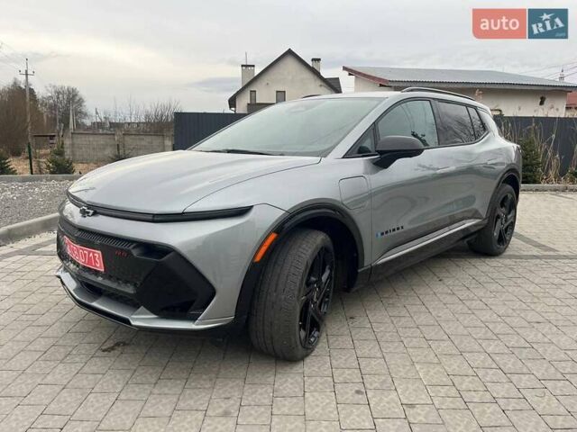 Серый Шевроле Equinox EV, объемом двигателя 0 л и пробегом 9 тыс. км за 28999 $, фото 9 на Automoto.ua