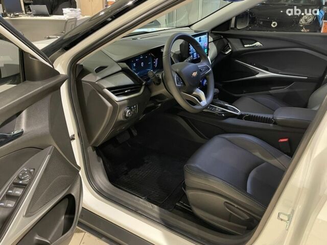 Шевроле Menlo, объемом двигателя 0 л и пробегом 22 тыс. км за 20900 $, фото 17 на Automoto.ua
