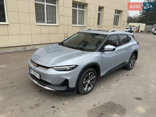 Серый Шевроле Menlo, объемом двигателя 0 л и пробегом 41 тыс. км за 16999 $, фото 1 на Automoto.ua