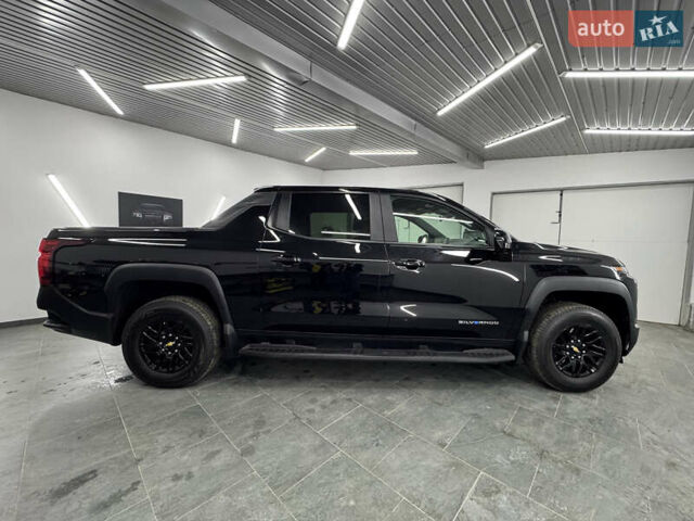 Чорний Шевроле Silverado EV, об'ємом двигуна 0 л та пробігом 8 тис. км за 67000 $, фото 12 на Automoto.ua