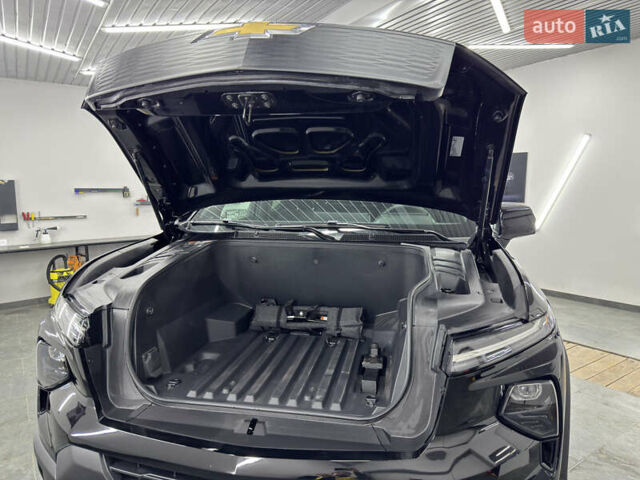 Чорний Шевроле Silverado EV, об'ємом двигуна 0 л та пробігом 8 тис. км за 67000 $, фото 27 на Automoto.ua
