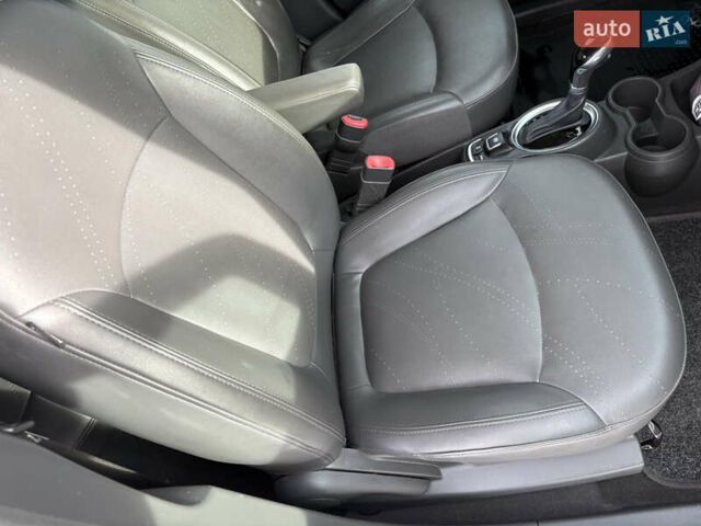 Черный Шевроле Spark EV, объемом двигателя 0 л и пробегом 90 тыс. км за 5999 $, фото 21 на Automoto.ua