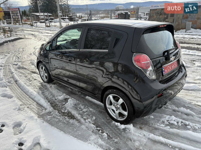 Черный Шевроле Spark EV, объемом двигателя 0 л и пробегом 90 тыс. км за 5999 $, фото 7 на Automoto.ua