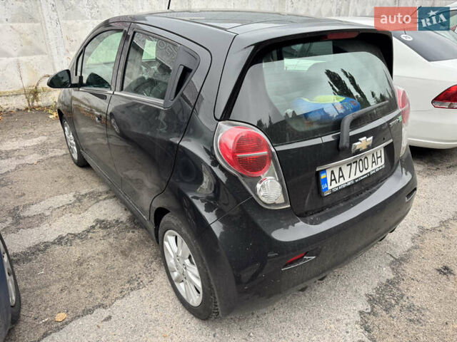 Черный Шевроле Spark EV, объемом двигателя 0 л и пробегом 106 тыс. км за 6400 $, фото 5 на Automoto.ua