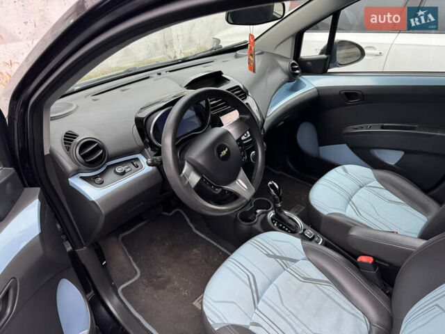Черный Шевроле Spark EV, объемом двигателя 0 л и пробегом 106 тыс. км за 6400 $, фото 9 на Automoto.ua