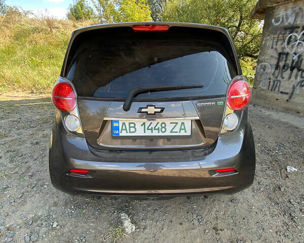 Сірий Шевроле Spark EV, об'ємом двигуна 0 л та пробігом 70 тис. км за 8500 $, фото 50 на Automoto.ua