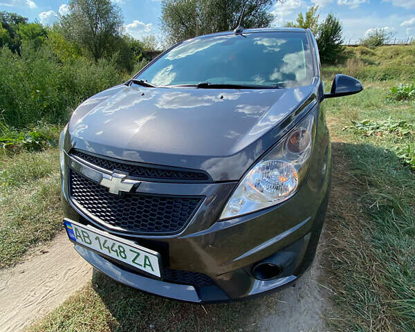 Сірий Шевроле Spark EV, об'ємом двигуна 0 л та пробігом 70 тис. км за 8500 $, фото 22 на Automoto.ua