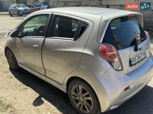 Сірий Шевроле Spark EV, об'ємом двигуна 0 л та пробігом 131 тис. км за 6300 $, фото 3 на Automoto.ua