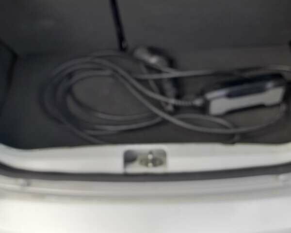 Серый Шевроле Spark EV, объемом двигателя 0 л и пробегом 89 тыс. км за 6200 $, фото 23 на Automoto.ua