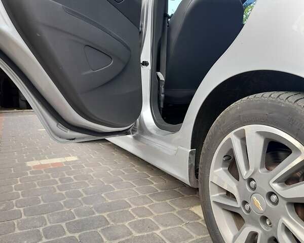Серый Шевроле Spark EV, объемом двигателя 0 л и пробегом 89 тыс. км за 6200 $, фото 14 на Automoto.ua
