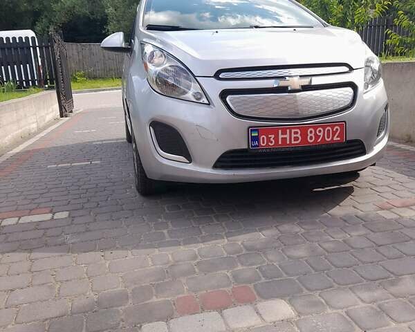 Серый Шевроле Spark EV, объемом двигателя 0 л и пробегом 89 тыс. км за 6200 $, фото 18 на Automoto.ua