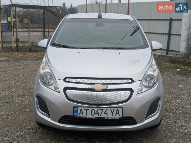 Серый Шевроле Spark EV, объемом двигателя 0 л и пробегом 77 тыс. км за 7300 $, фото 2 на Automoto.ua