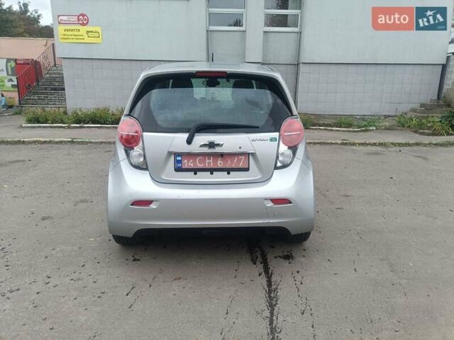 Серый Шевроле Spark EV, объемом двигателя 0 л и пробегом 93 тыс. км за 6100 $, фото 2 на Automoto.ua