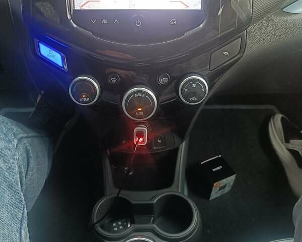 Серый Шевроле Spark EV, объемом двигателя 0 л и пробегом 93 тыс. км за 6100 $, фото 4 на Automoto.ua