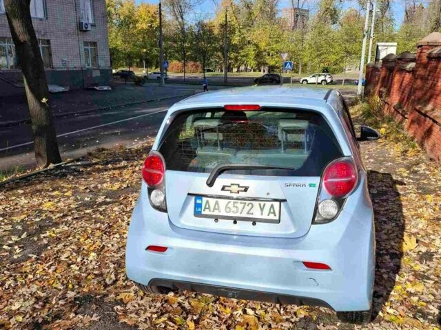 Синій Шевроле Spark EV, об'ємом двигуна 0 л та пробігом 91 тис. км за 6250 $, фото 4 на Automoto.ua