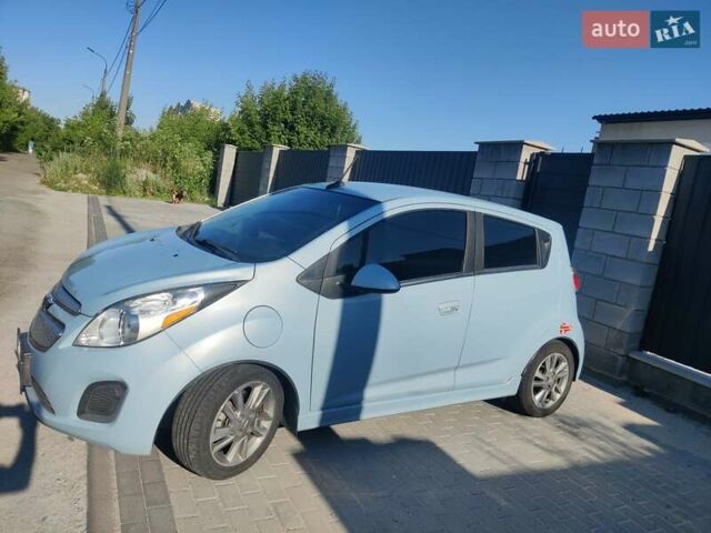 Синій Шевроле Spark EV, об'ємом двигуна 0 л та пробігом 129 тис. км за 6000 $, фото 2 на Automoto.ua