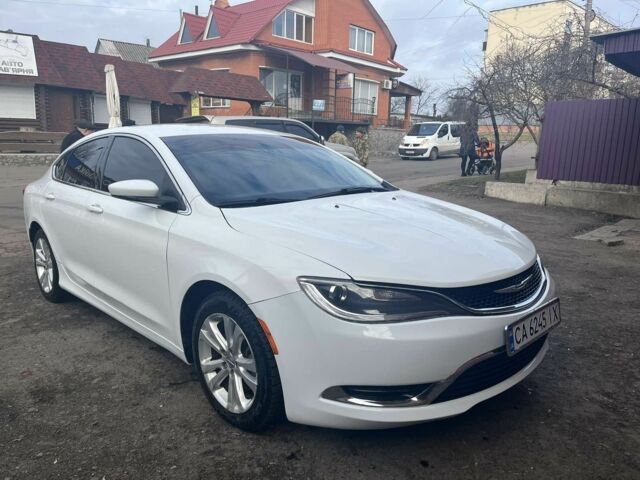 Белый Крайслер 200, объемом двигателя 2.4 л и пробегом 271 тыс. км за 8652 $, фото 7 на Automoto.ua