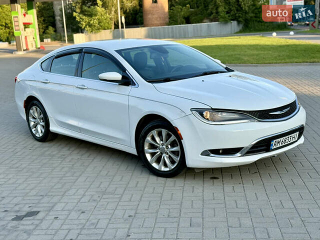 Білий Крайслер 200, об'ємом двигуна 2.4 л та пробігом 140 тис. км за 7950 $, фото 36 на Automoto.ua