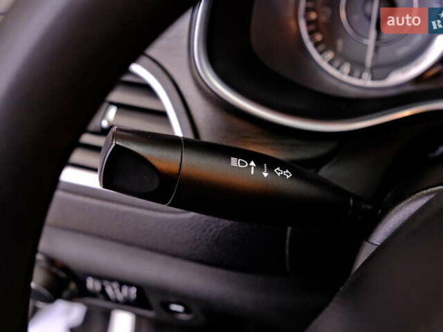 Белый Крайслер 200, объемом двигателя 2.4 л и пробегом 111 тыс. км за 8900 $, фото 21 на Automoto.ua