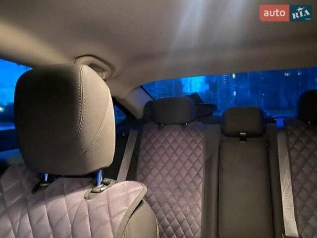 Белый Крайслер 200, объемом двигателя 2.4 л и пробегом 160 тыс. км за 10624 $, фото 10 на Automoto.ua