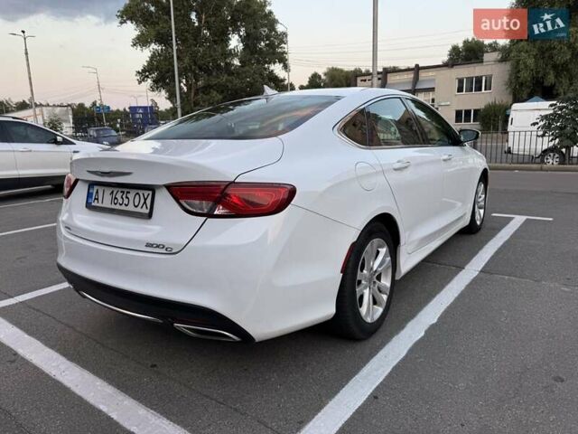 Белый Крайслер 200, объемом двигателя 3.6 л и пробегом 205 тыс. км за 12500 $, фото 11 на Automoto.ua