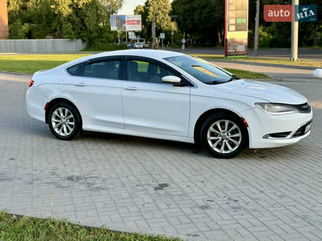 Білий Крайслер 200, об'ємом двигуна 2.4 л та пробігом 140 тис. км за 7950 $, фото 33 на Automoto.ua