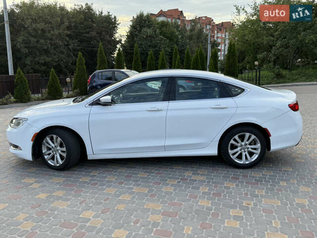 Білий Крайслер 200, об'ємом двигуна 3.6 л та пробігом 125 тис. км за 9700 $, фото 7 на Automoto.ua