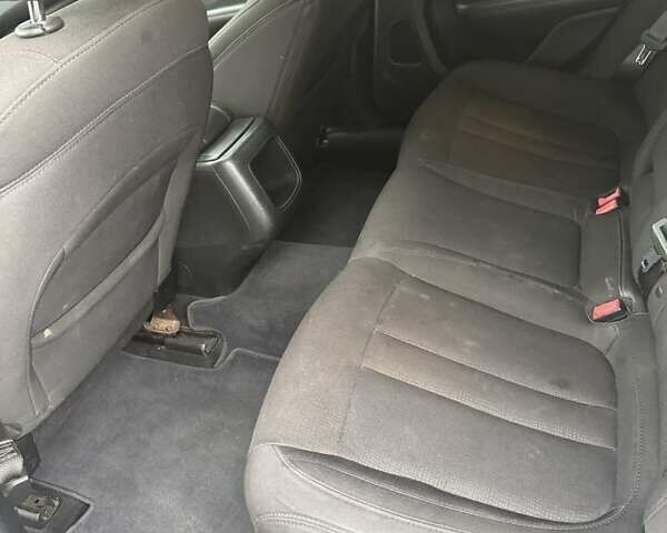 Білий Крайслер 200, об'ємом двигуна 2.4 л та пробігом 180 тис. км за 8300 $, фото 8 на Automoto.ua