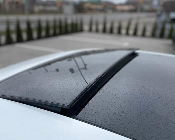 Білий Крайслер 200, об'ємом двигуна 3.61 л та пробігом 186 тис. км за 10600 $, фото 10 на Automoto.ua