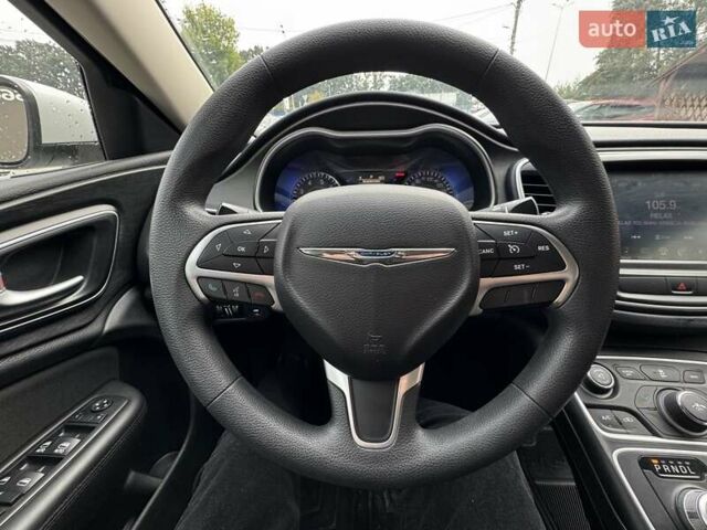 Білий Крайслер 200, об'ємом двигуна 2.4 л та пробігом 101 тис. км за 9500 $, фото 27 на Automoto.ua