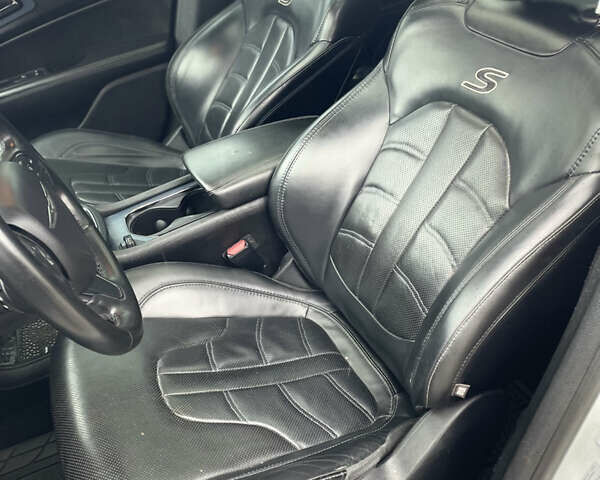 Белый Крайслер 200, объемом двигателя 3.61 л и пробегом 186 тыс. км за 10300 $, фото 12 на Automoto.ua